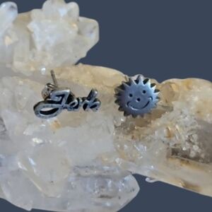 3/$30 VTG Mismatched Jerk Sun Post Earrings